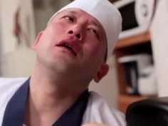 「んはぁおチンポ…早くぅ！…」出前のお兄さんに痴女ってザーメンのみ込む淫乱妻