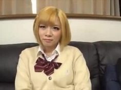 洋服を買ってもらった御礼に中出しさせてくれるビッチ系ギャルＪＫ