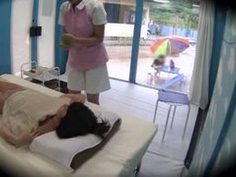 マッサージと言われ当てられた電マに発情→中出し喰らってしまった素人娘