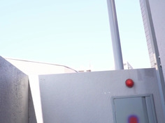 ノーブラノーパンで挑発してくるスケベ奥さんが隣に引っ越してきた！ 星あめり