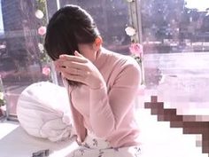 池袋駅周辺でナンパした素人妻を発情させて中出しゲット！