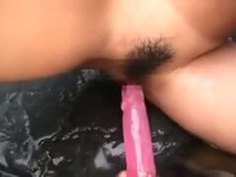 おっぱいやっべぇーーー！！褐色ボディがたまんねぇ美人奥様を旅行に連れ出し変態プレイしま...