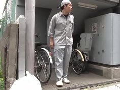 Bảo vệ biến thái