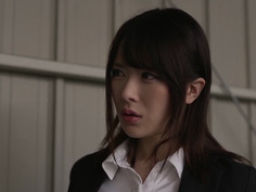 張り込み7日目の汗だく捜査官 〜ダメよ、任務中なのにワタシったら…真夏編〜 辻井ほのか