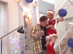 エロコス金髪ギャルとブチアゲキメセクパーティ 広瀬りおな