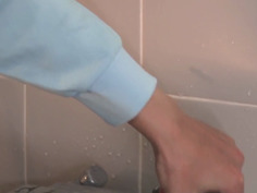 すみません、突然の雨で濡れてしまいまして… しかも、今日に限ってノーブラなんです…。 奥田咲