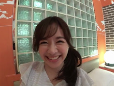 FIRST IMPRESSION 144 148cmなのにスタイル抜群Eカップ！思わずギュッとしたくなるあざと可愛いお姉さん 栗山莉緒