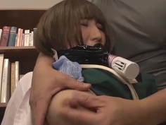 AP-452 拘束イラマ固定媚薬バイブ痴漢